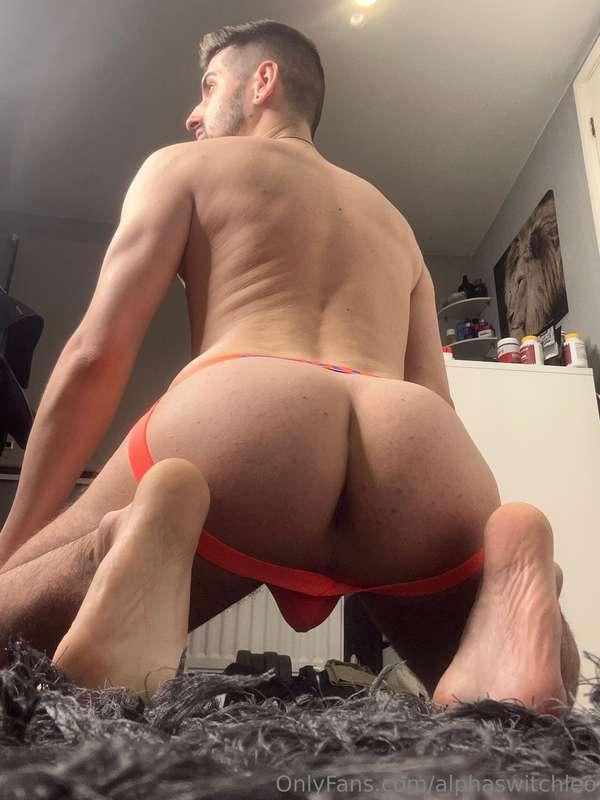 Who’s face do i sit on next 😈
