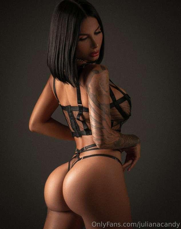 julianacandy main image