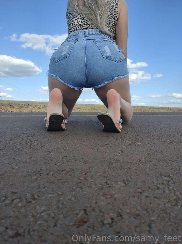 👣🍑