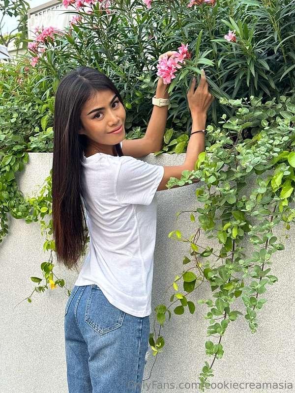 Just a little flower for you 🌸
