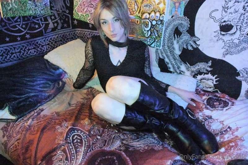 An old photo set that I know you will love! (Because I love ..