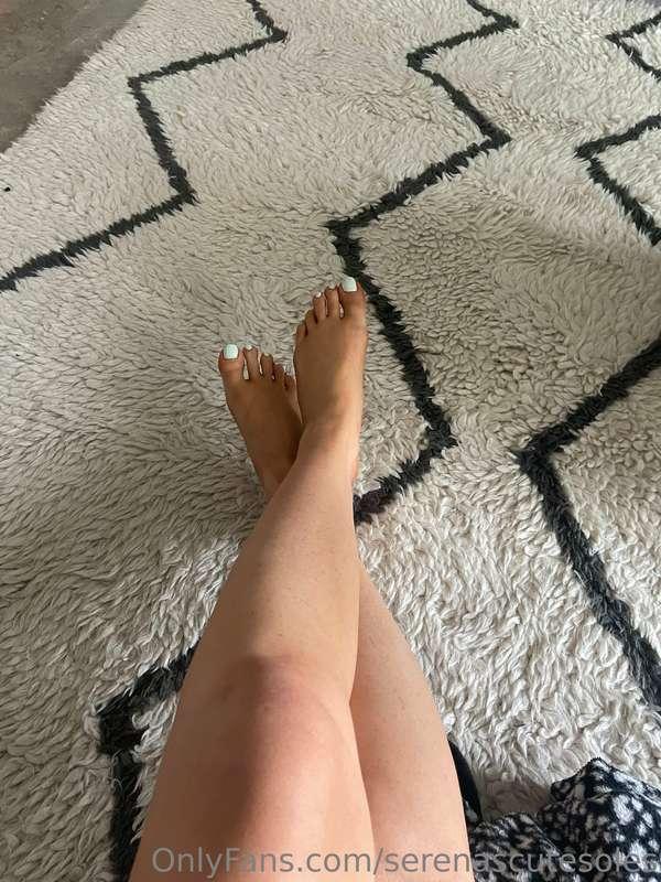 my feet are needing a good worshipping today😇👸