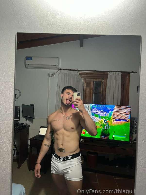 Which one do you choose?🥵