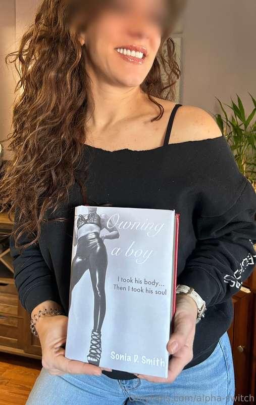 If you like my wicked blurbs here, you will ❤️LOVE❤️ my firs..