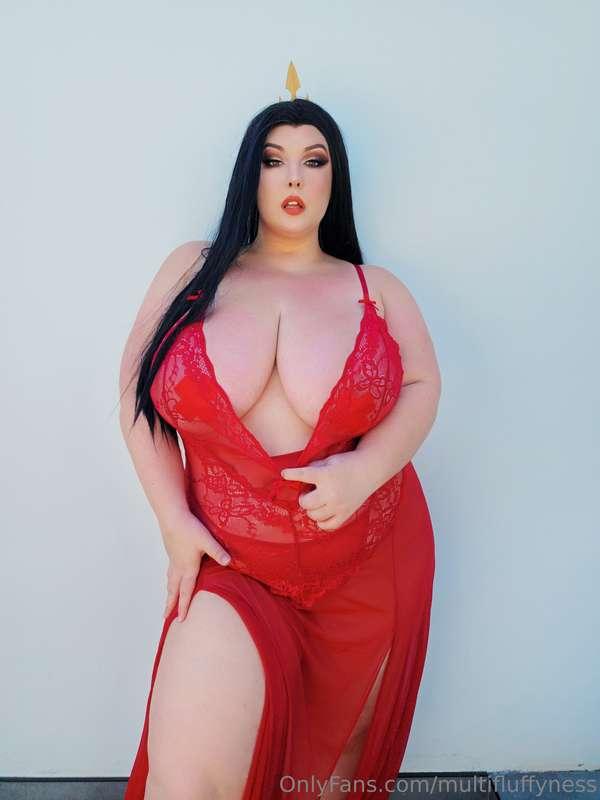 Serving complete hotness in red, and yeah still too much to ..