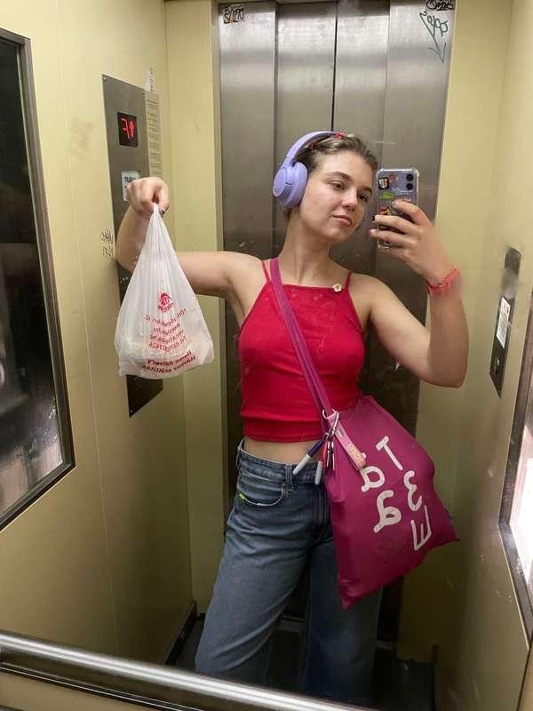 i like elevator looks so much 😜