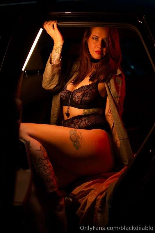 Un poco del set que hice para Playboy mx ♥️✨