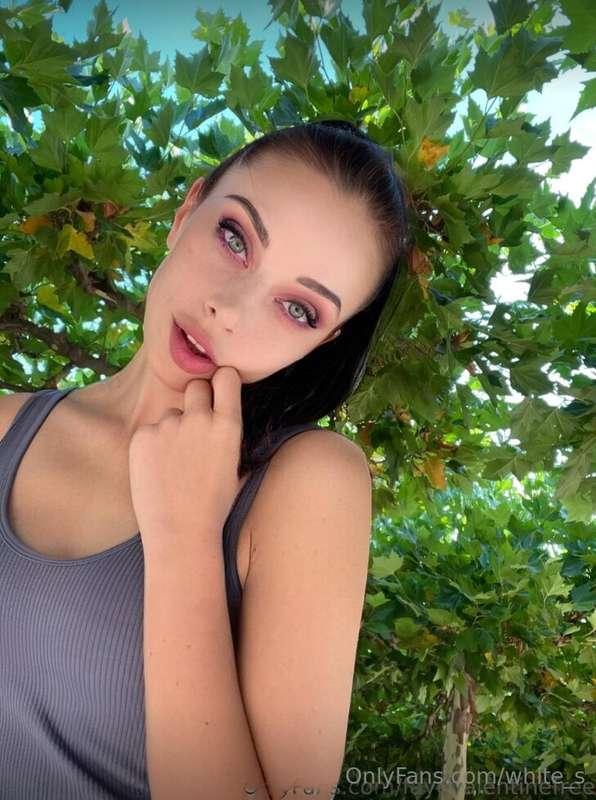 🔥 STOP SCROLLING🔥She @fayevalentinefree your cock more than ..