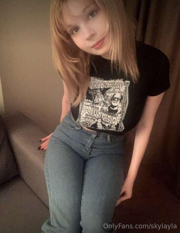 ## Are you ready to have fun with this angel?🪽 @sweetty_anit..