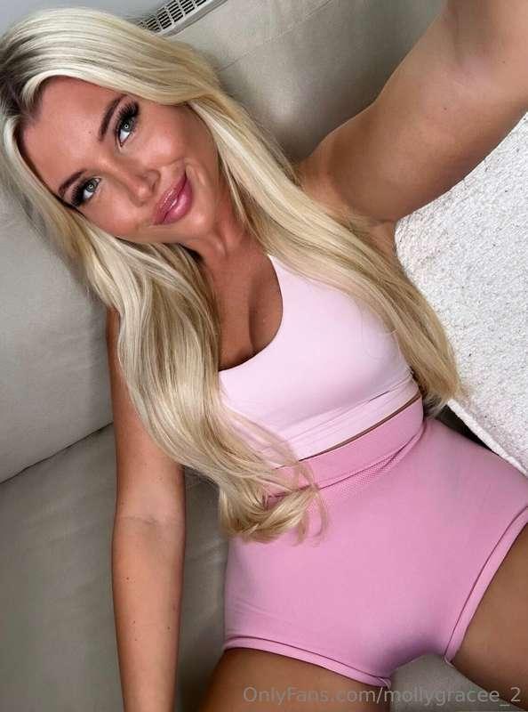 Can I send you selfies like this ? x 