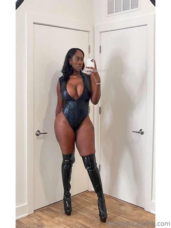 5'11 badass