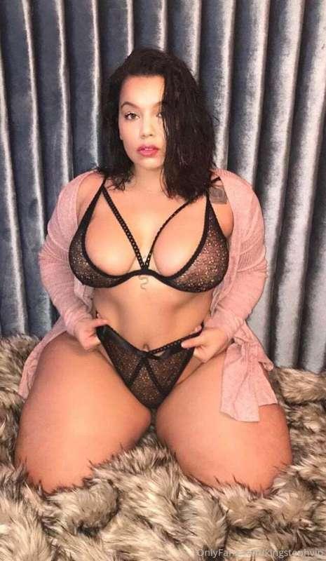 Top 10 tippers on this post by the end of the night gets a f..