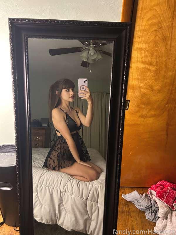 haesicks image #1
