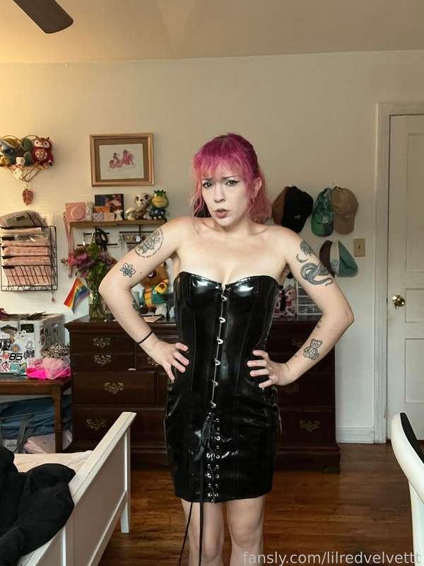lilredvelvettt image #1