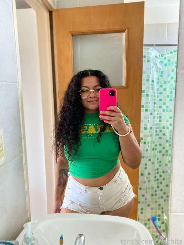 DM