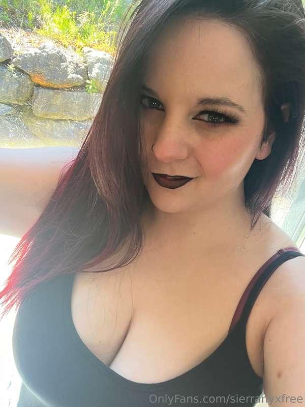 What do you think of my lipstick color? I like it but I thin..