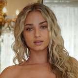 alexaadams3