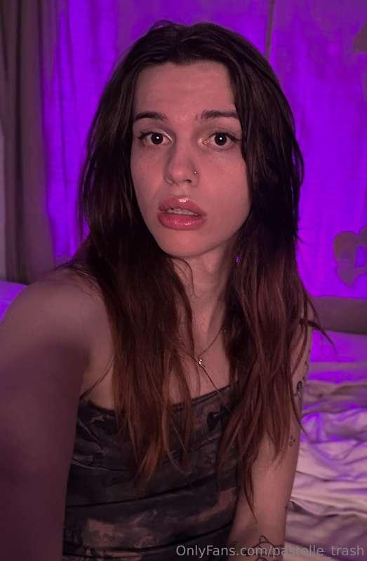My favorite selfie angle so far 🥰 What's your favorite angle..
