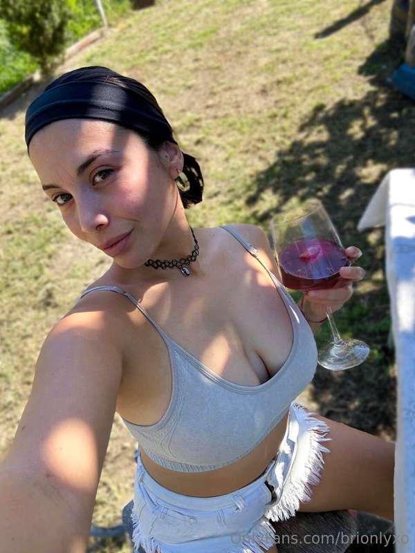 Let's have a picnic date baby 🥂❤️