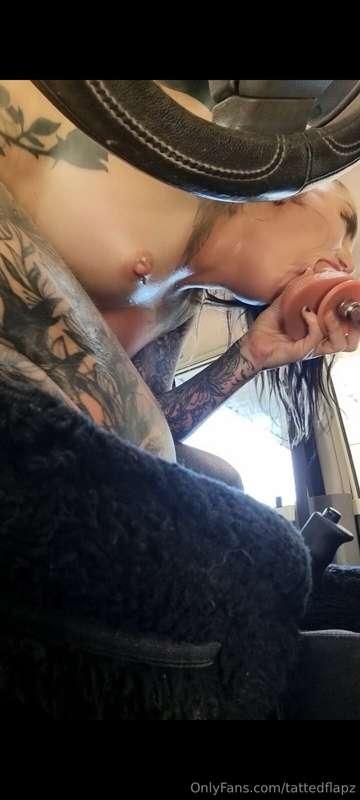 tattedflapz image #1