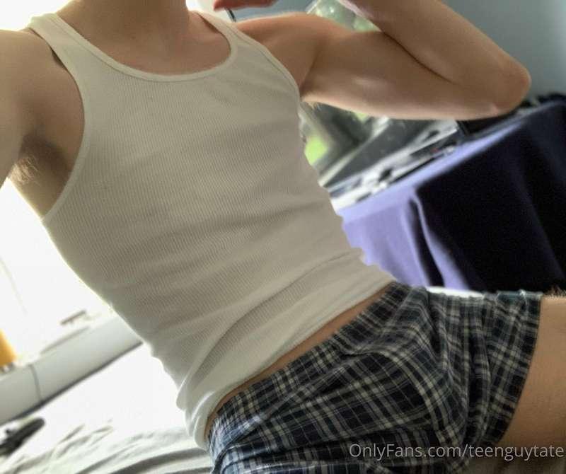 check your dm's to take them off;)