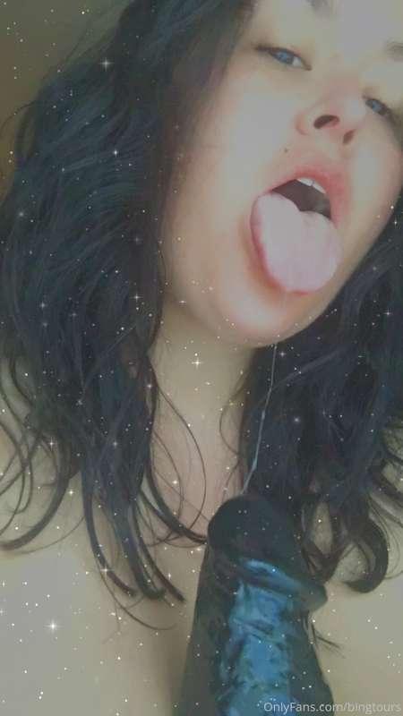 BBC dildo titty fuck video just for my subscribers! Love you..