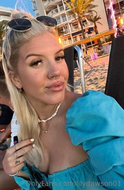 New month,new wallets to drain😈💸👸🏼