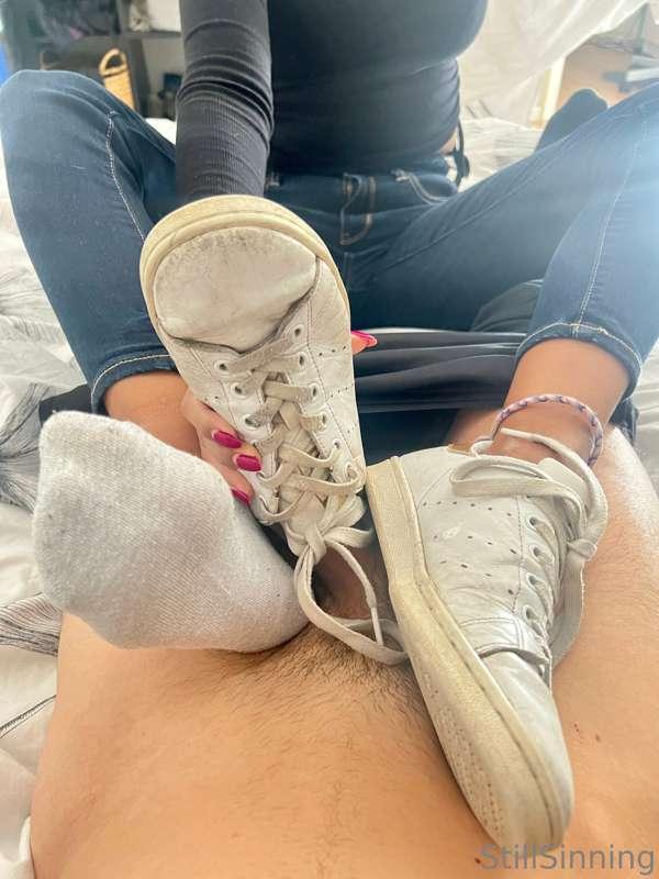 Warm socks and old Stan Smiths all wrapped around your cock…..