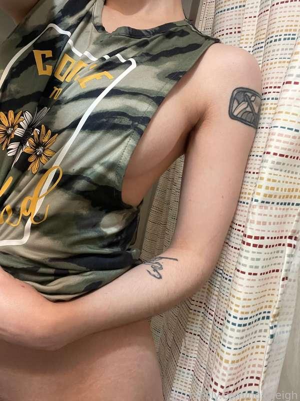 DM