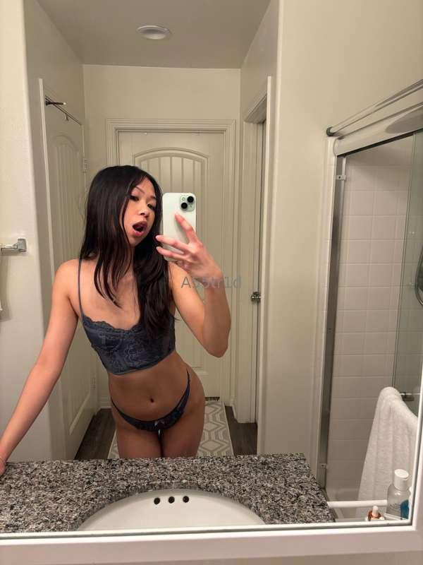 been working out.. can u tell? 👀