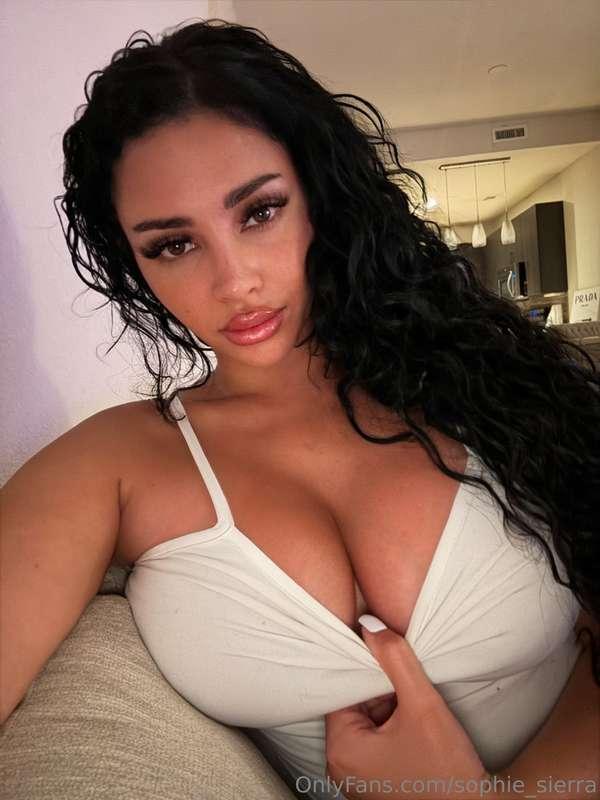 😈