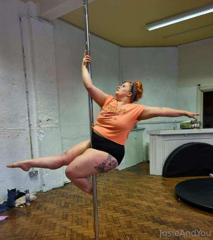 Finally got a picture of me at my pole class! 

Thighs of st..