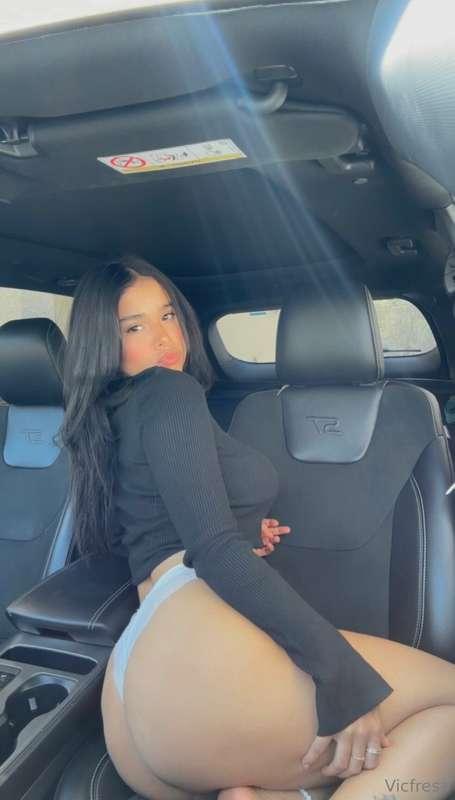 Me lo harías en el carro? 😈