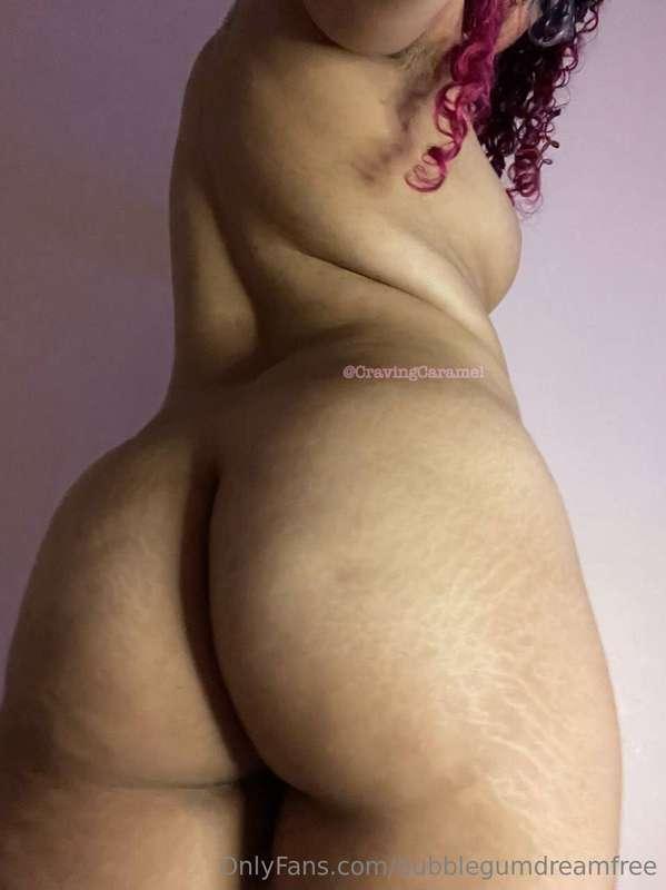 ⁽²⁴⁾ 🩷💦 @CravingCaramelFree 💦🩷Sept 1st is my birthday 🎂💦 but..