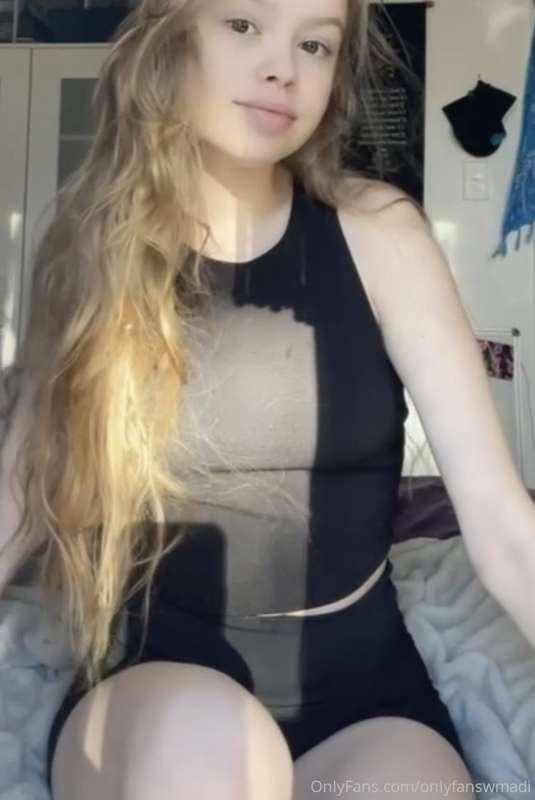 Swipe across to make me lift my top up x