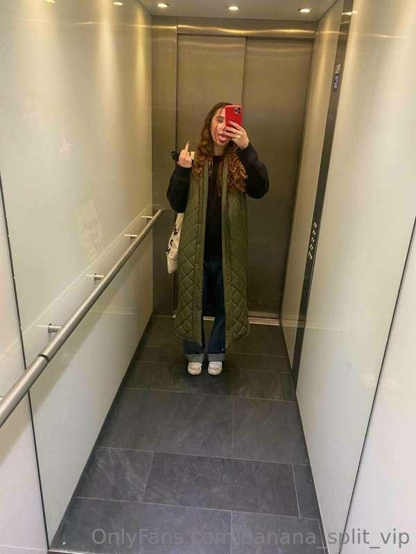 the mood to look for a new apartment again