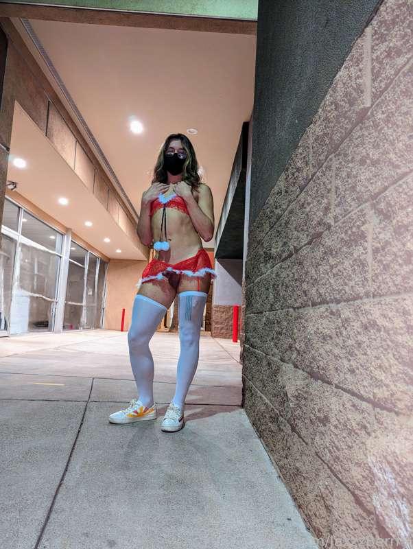 jazzzberrry image #4