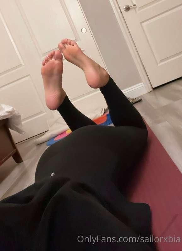 🧘🏼‍♀️