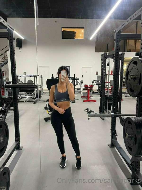 ***Do you like fit girls?*** 💘