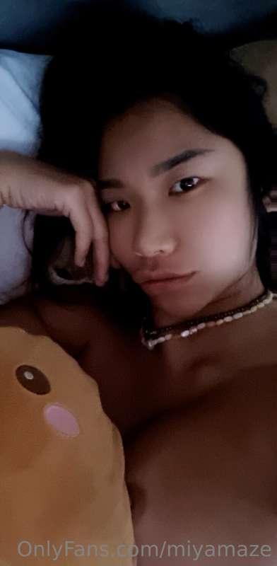 Would you be my cuddle buddy? 🙈