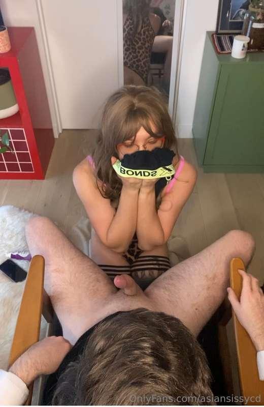 asiansissycd image #3