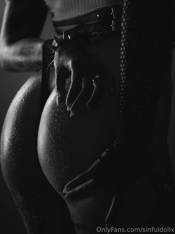 sinfuldollx image #11