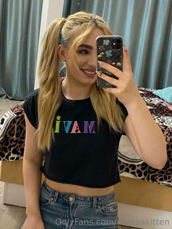 Do i look cute? 💋😋