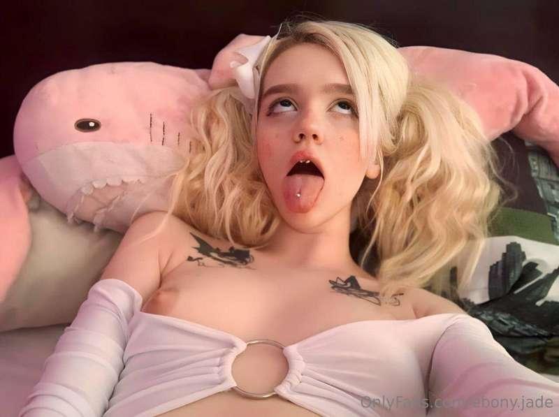 🔞🔞🔞 🎀 @lala.angel 🎀 🔞🔞🔞 cute anime girl with soft skin and w..