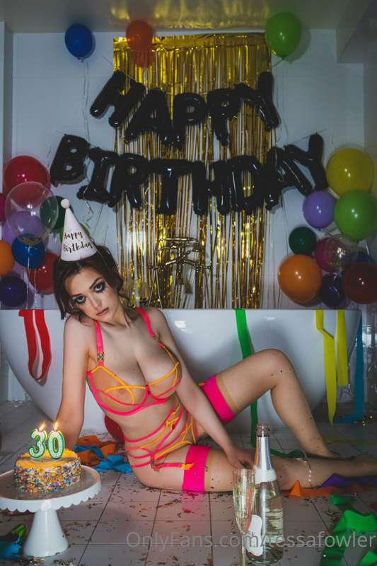 tessafowler image #0