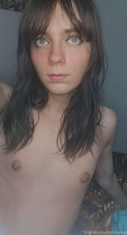 sinnyrose image #0