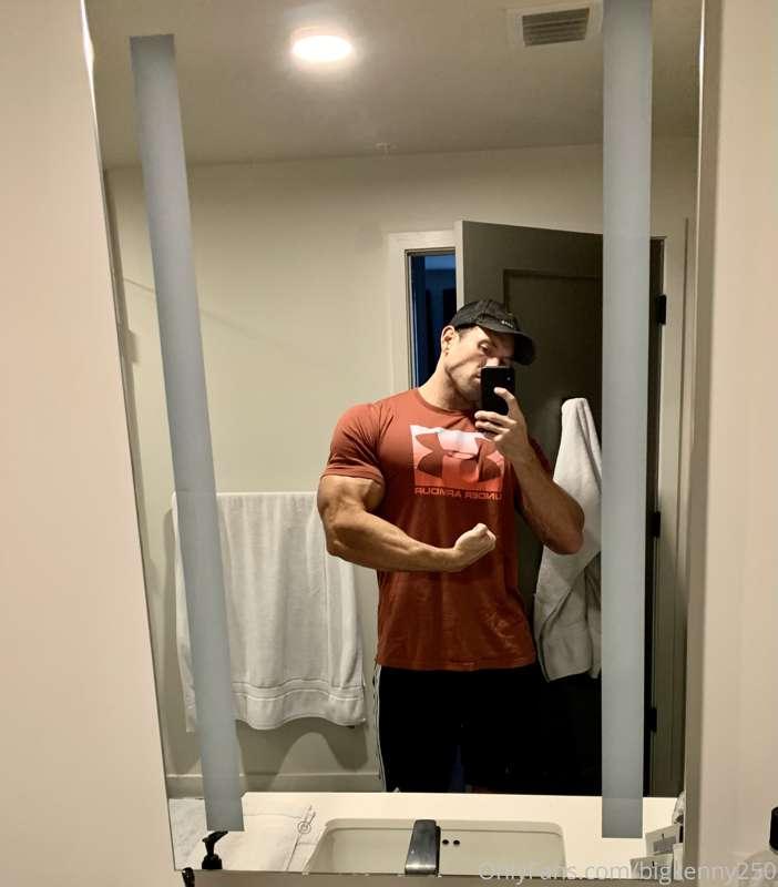 Man of STEEL 💪🏼🤴🏻