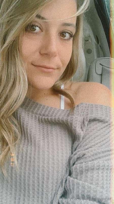 “She only dances to cowboy songs”🤠😘 