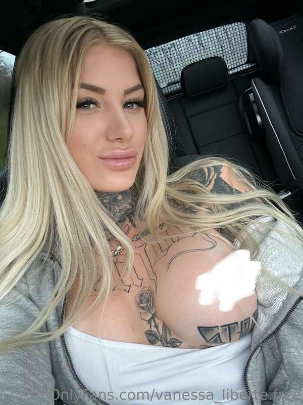 Good morning 🔥 I just sent the picture uncensored to all my ..