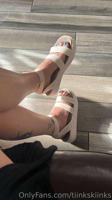 My feet are cute in my new shoes